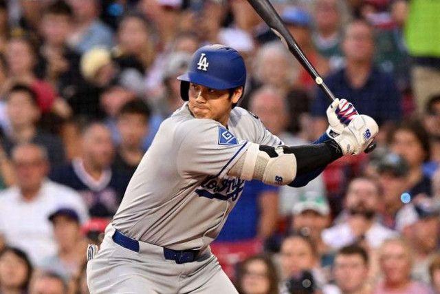 大谷38号の瞬間、ボストン敵地ファンも思わず…「完璧な眺め」　次々と立ち上がり「この景色大好き！」の声