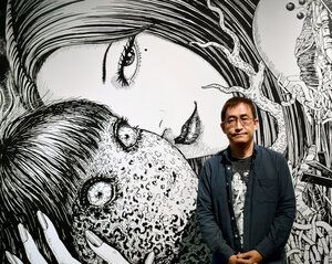 手塚治虫、宮崎駿らの仲間入り　ホラーの伊藤潤二「マンガのアカデミー賞」で殿堂入り