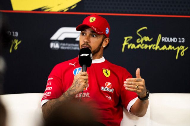 「F1の魅力は進化し続けること」2026年型マシンは操作が複雑化。ハミルトンやサインツは変化を歓迎/F1第13戦木曜会見