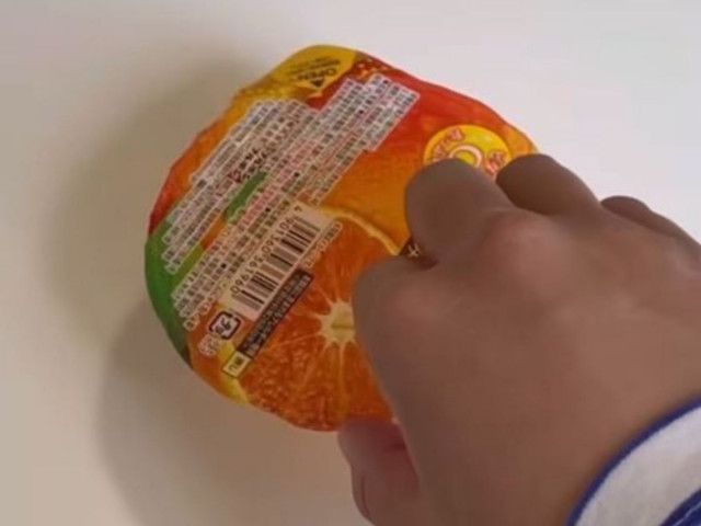 ゼリーや豆腐の汁が飛び散らない！　今日からできる驚きの解決法とは？