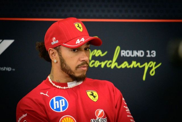 ハミルトン、スプリント予選SQ1→予選Q1で連続敗退の悪夢。ミスもあり意気消沈「チームに謝らないと」