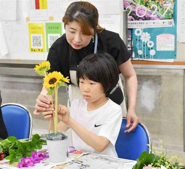 フラワーアレンジ教室人気 熊本市の肥後花市場、毎月第3土曜 花の需要回復を後押し