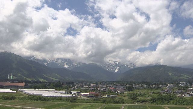 「“第二のニセコ”として白馬村に注目が」路線価上昇率は全国で2年連続トップ　不動産鑑定士「ここ数年、中東の資本も入ってきて投資が過熱」　課題は…「暮らしづらい、食事の場所がない」などの声も