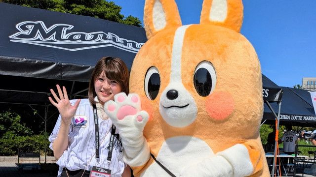 千葉興銀の「ちばコーギー」、着ぐるみが初のお披露目