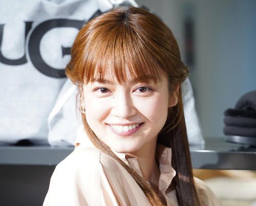 長友佑都の妻平愛梨、４兄弟が円陣を組んで応援する姿にフォロワー反響「パパめっちゃ幸せだね」