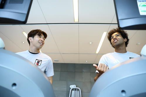 【日本代表】ジャーメイン良が韓国戦で先制点　相馬勇紀とのホットライン　今大会５点目