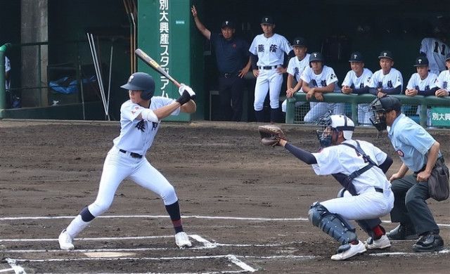 高校野球大分大会　柳ケ浦が津久見下す　藤蔭、佐伯鶴城はコールド勝ち（7月10日の試合結果）