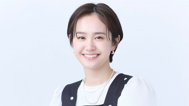 〈注目女優・尾碕真花〉女優として1番大きな転機は「虎に翼」撮影現場で伊藤沙莉、岡田将生にかけられた言葉「カメラが回ってない時にもすごく視野が広い」