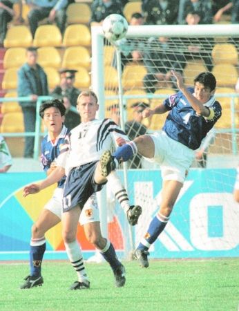 【井原正巳 我が道24】加茂監督解任は選手にも責任 3戦連続の引き分けでサポーターが暴走