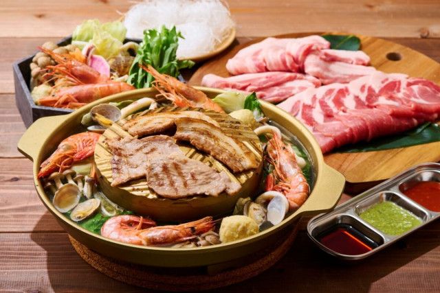 【札幌PARCOのビアガーデン】タイ風焼きしゃぶ鍋「ムーガタ鍋」が味わえる！西海岸リゾート風THE SUMMERがオープン