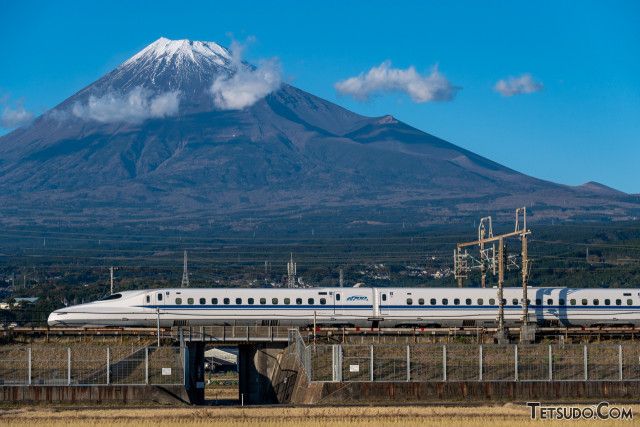 新幹線の「特大荷物スペース」確保する方法とは？ そもそも「特大荷物」ってどんなサイズ？