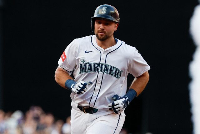 グリフィーJr.に並んだ! マリナーズのラリーが通算132号、入団5年以内の最多本塁打記録に到達