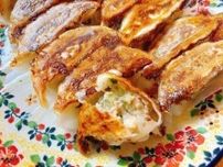 【業務スーパー】やっぱり最強！新作冷凍餃子2種類がアツい！肉汁あふれる餃子を食べ比べ