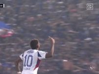 「他サポだけど泣ける」横浜FM退団のエースが独特PKで惜別弾「アンデルソンロペスの涙にもらい泣き」ゴール後泣きながらサポーターに駆け寄る姿に感動の声