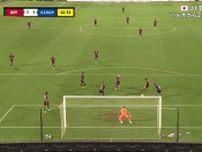 嘘だろ？ バルサを完全翻弄！ 神戸FWの“超絶ターン→ゴラッソ”に乾貴士も大興奮「うまい！うますぎる！」「宮代大聖が世界にバレてしまう」