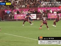 驚愕！ バルサ新10番ヤマルが“ドリブル急解除→決定的クロス”「見えてるのやばい…」「振りが速いっ」実は“チラ見”していた一部始終