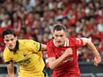 リバプール、香港での親善試合でミランに完敗
