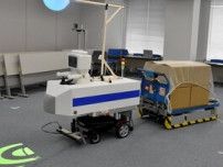 まるで新幹線な搬送ロボ、JR東海が開発中　時速2キロで駅の売店へ