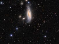 すばる望遠鏡がとらえた渦巻銀河NGC 958
