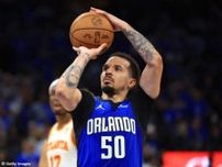 バックスに移籍したコール・アンソニー…親子2代で背番号50を背負うことが決定