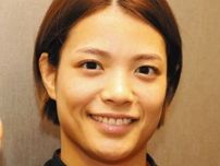 阿部詩、アメリカの海辺に参上『ワイルド黒キャミ』ショットに…ネット「ムキムキかわいい」「パワフルウーマン参上」