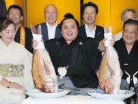 あと一歩から2年半…ついに初Vの琴勝峰、師匠からの「自信を持っていけ」の言葉を胸に迷わず踏み込む【大相撲名古屋場所】