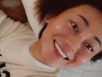氷川きよし47歳、美しい笑顔で魅了　愛犬に「女子は強し！　かわいい」