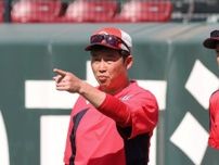 異例！選手のみで広島緊急ミーティング　新井監督「自発的に。いいことなんじゃないの」「若い選手にチャンスがくる」一問一答