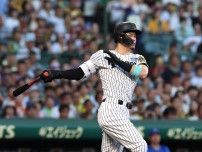 阪神　佐藤輝の二塁打から５得点のビッグイニング　ＤｅＮＡの２失策につけこむ