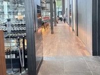 夏の再会はAnchor Tokyoで、涼やかに楽しいひと時を