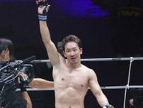 朝倉未来戦、リングサイドにいた有名アーティストにネット熱視線　声枯れるまで絶叫…優里が「本気で喜んでる！」