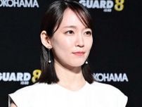 「花火より吉岡里帆に釘付け」　生中継での浴衣姿が話題…オフショット公開「なんちゅう美しさ」