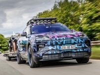 ついにポルシェ・カイエンもBEVに　プロトタイプが英のヒルクライムで好記録を樹立