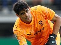 執念のシュートストップ！ GKブヌのスーパーセーブが凄すぎる！ アル・ヒラル守護神がマンC撃破に導く大活躍