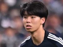 川崎フロンターレからトッテナムに移籍したDF高井幸大。クラブ公式がトレーニングの様子を投稿！疲労困憊で倒れ込む姿も