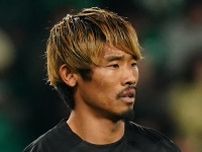サッカー日本代表MF守田英正が所属のスポルティング、新アウェイユニフォームを発表！黒を基調に“力の象徴”を示す一枚