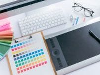 発売直後から大反響だった「初音ミク」キャラクターの二次利用問題に直面することに。クリエイターが自由に創作できるように決めたのは…