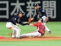 鷹・周東佑京の盗塁がまさかの“取り消し”　リーグトップ浮上が一転アウトの「珍事」