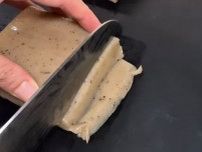 こんにゃくを凍らせて焼いたら…　驚きの変身に「おつまみに最高」