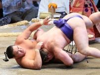 元大関・琴風「安青錦の放つオーラが横綱を萎縮させた」威力なかった豊昇龍のもろ手