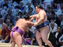 尊富士が連敗を止める「勝ち負けよりも自分の相撲を取るつもりで切り替えていた。自分自身これからだと思っている」