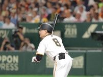 【巨人】丸佳浩が反撃の適時打放つ「くらいつく気持ちが間に落としてくれた」若手陣も連打でチャンスメイク