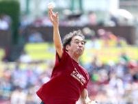 【楽天】ペナルティのワッキーが始球式　大暴投に「お恥ずかしい…」２０年中咽頭がんから復帰