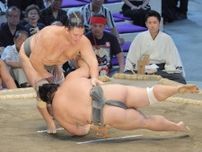 朝乃山、勝ち越しで十両復帰へ前進「玉鷲関を見習って若々しく相撲を取っていきたい」