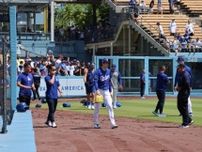 佐々木朗希、実戦形式の投球を再開へ　来週にもアリゾナで打者と対戦…ロバーツ監督が明言