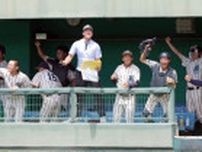 【高校野球】東大阪大柏原が大阪桐蔭撃破で１４年ぶり甲子園　大阪決勝で２度勝利は初　元巨人・土井健大監督は涙