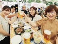 これぞ夏の札幌の風物詩　大通公園でビアガーデン開幕