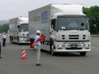 いすゞ自動車　むかわ町で完全自動運転試験　27年度にコース開設