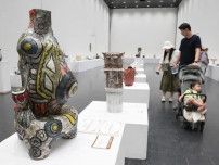 北海道陶芸展　最高賞に田村さん、シニア展は熊谷さん　27日まで札幌で展示