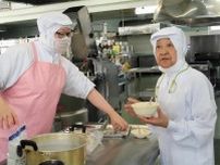 肉じゃが、みそ汁に「日本一」の技　アドバイザー佐々木さん、留萌で学校給食指導